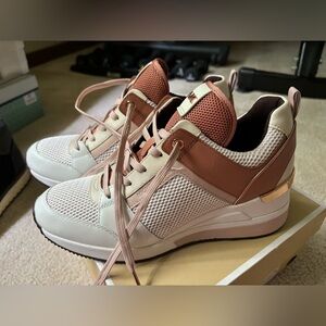 Georgie Trainer soft pink wedge sneaker